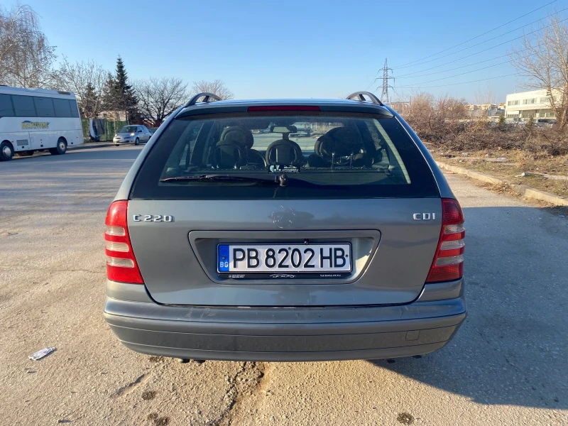 Mercedes-Benz 220, снимка 7 - Автомобили и джипове - 49020023