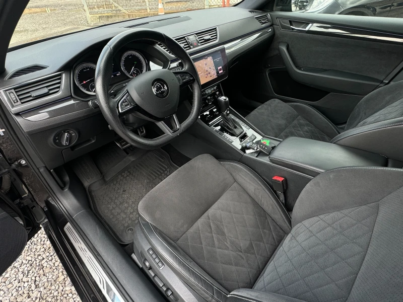 Skoda Superb 2.0TDI ! SportLine ! SWISS !, снимка 8 - Автомобили и джипове - 52501829