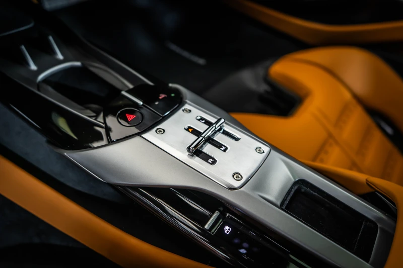 Ferrari 12 Cilindri spider Coupe Rosso Corsa / Cuoio interior, снимка 9 - Автомобили и джипове - 52627127