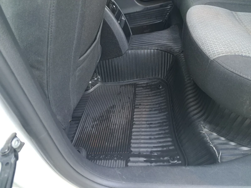 Skoda Superb 2.0 Дизел, снимка 11 - Автомобили и джипове - 52667508