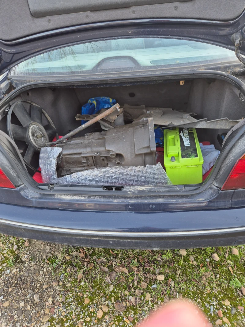 BMW 520 На части, снимка 5 - Автомобили и джипове - 52903836