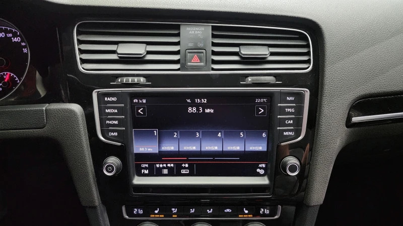 VW Golf 2.0TDI PREMIUM autogeorge.com, снимка 13 - Автомобили и джипове - 53411179