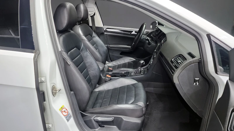 VW Golf 2.0TDI PREMIUM autogeorge.com, снимка 10 - Автомобили и джипове - 53411179