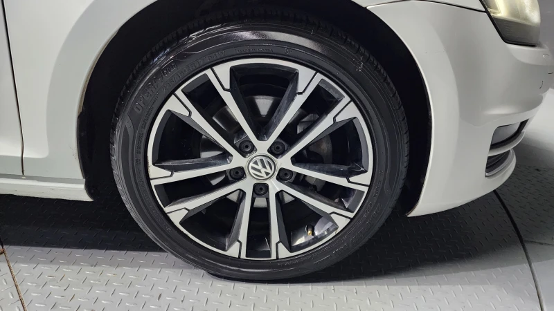 VW Golf 2.0TDI PREMIUM autogeorge.com, снимка 5 - Автомобили и джипове - 53411179