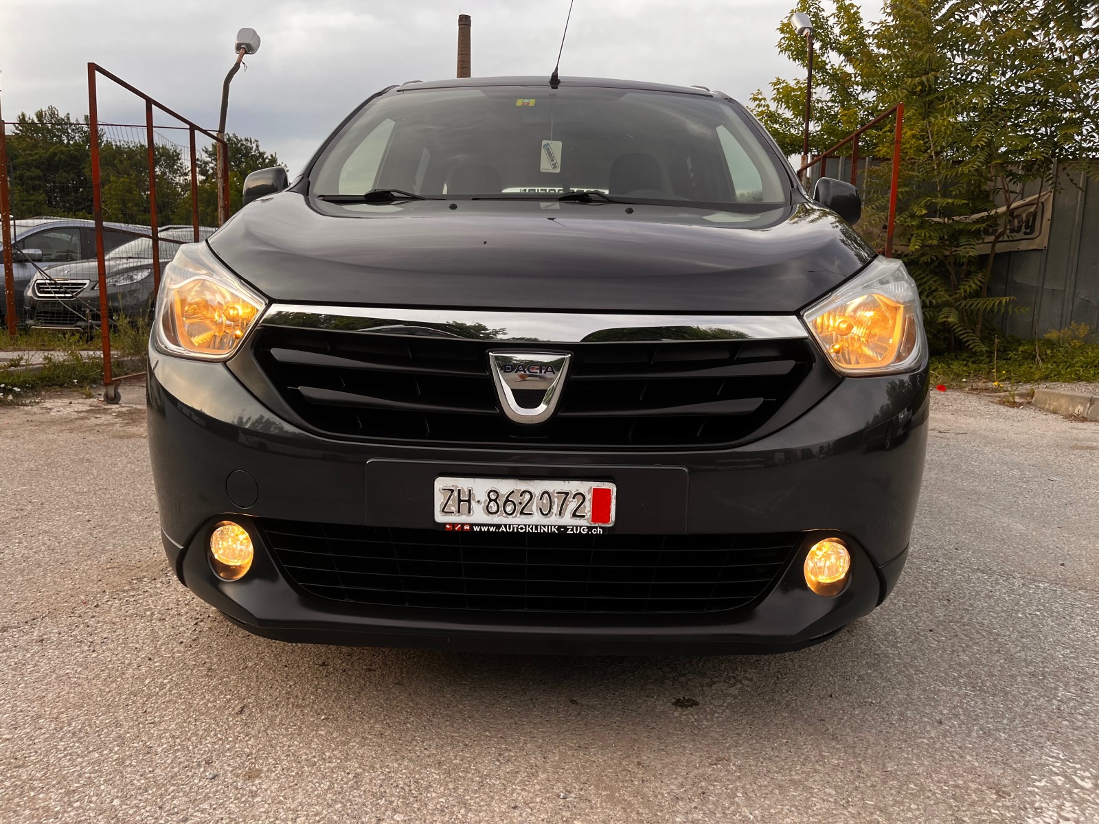 Dacia Lodgy 1.2LAUERATE - изображение 1
