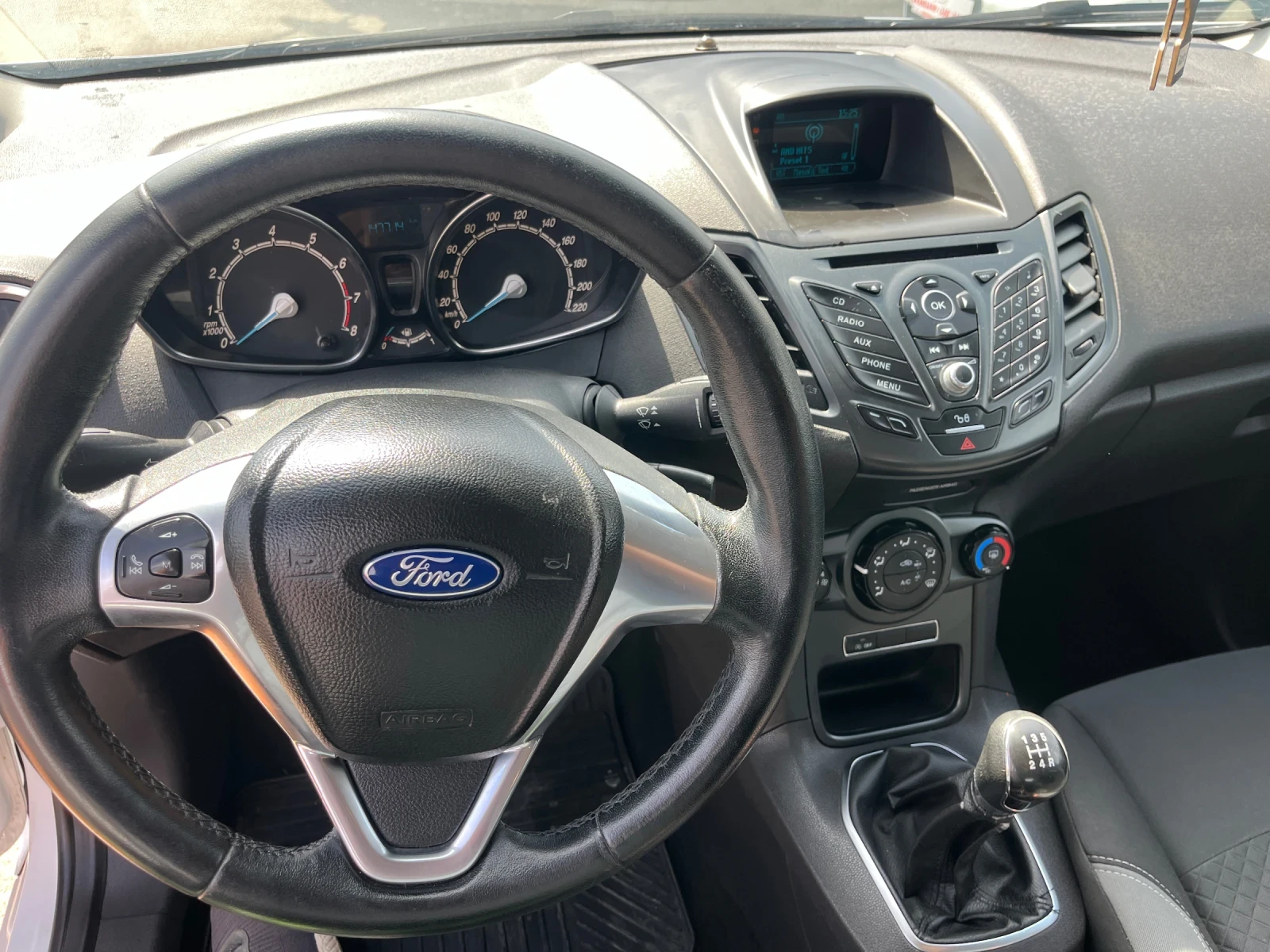 Ford Fiesta 1.0Ecoboost - изображение 9