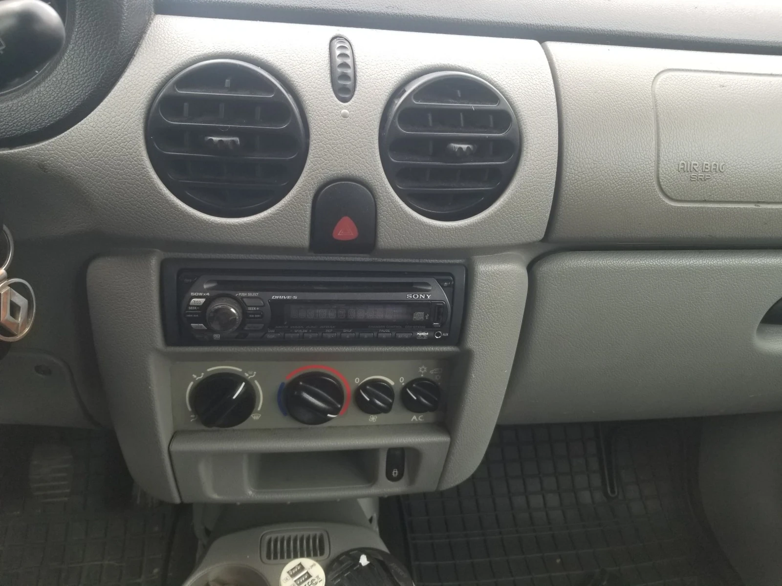 Renault Kangoo 1.5 DCI климатик - изображение 5