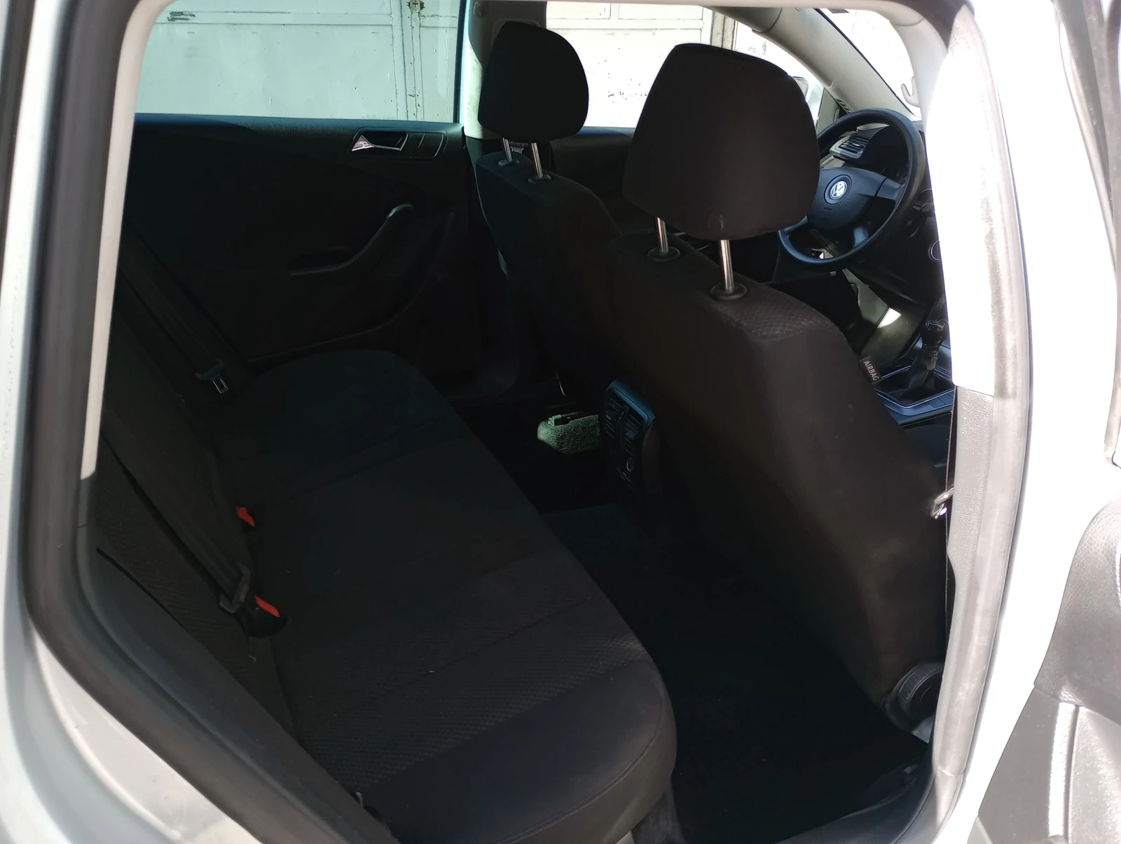 VW Passat 1.9TDI 105 k.s - изображение 8