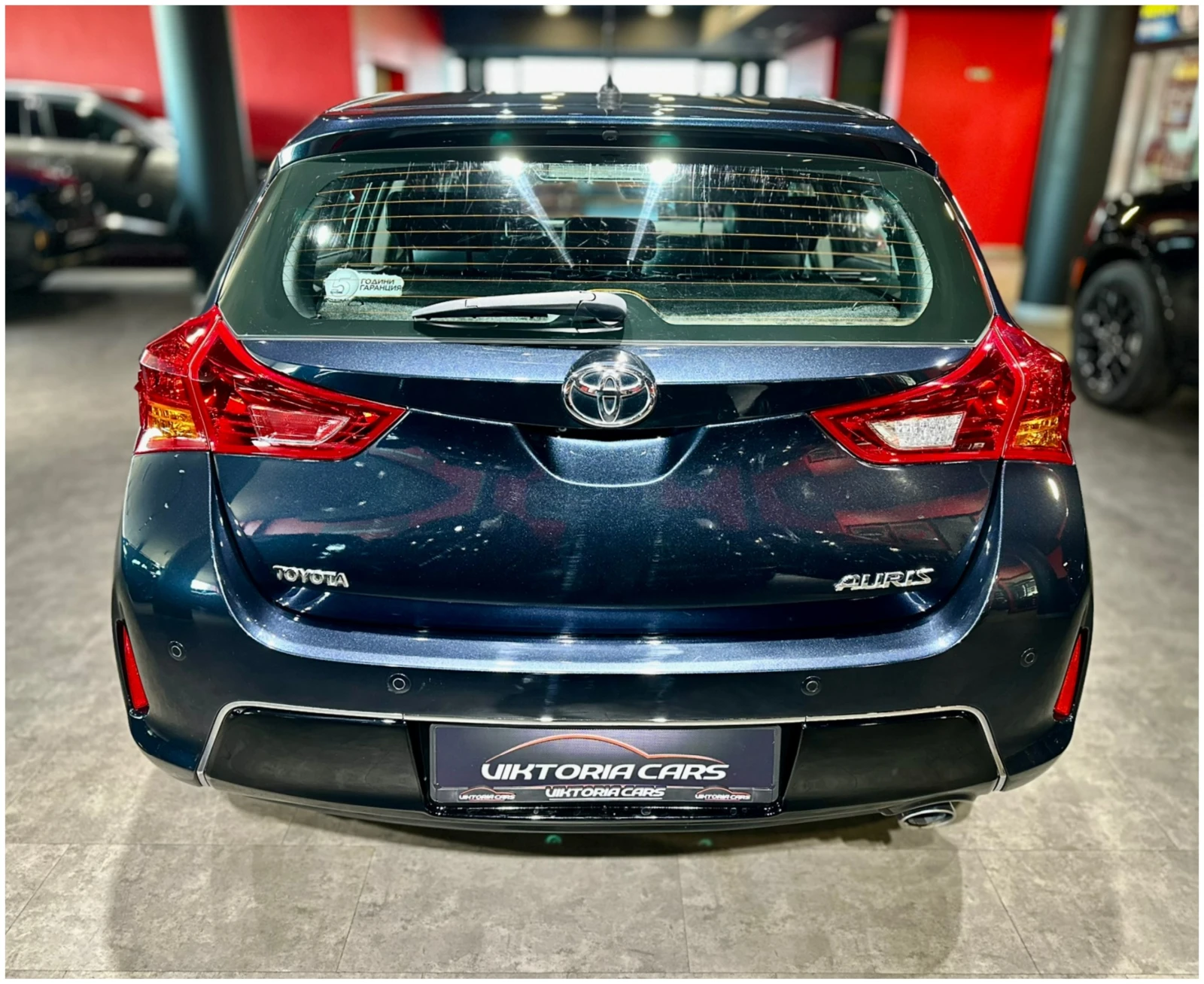 Toyota Auris  - изображение 5