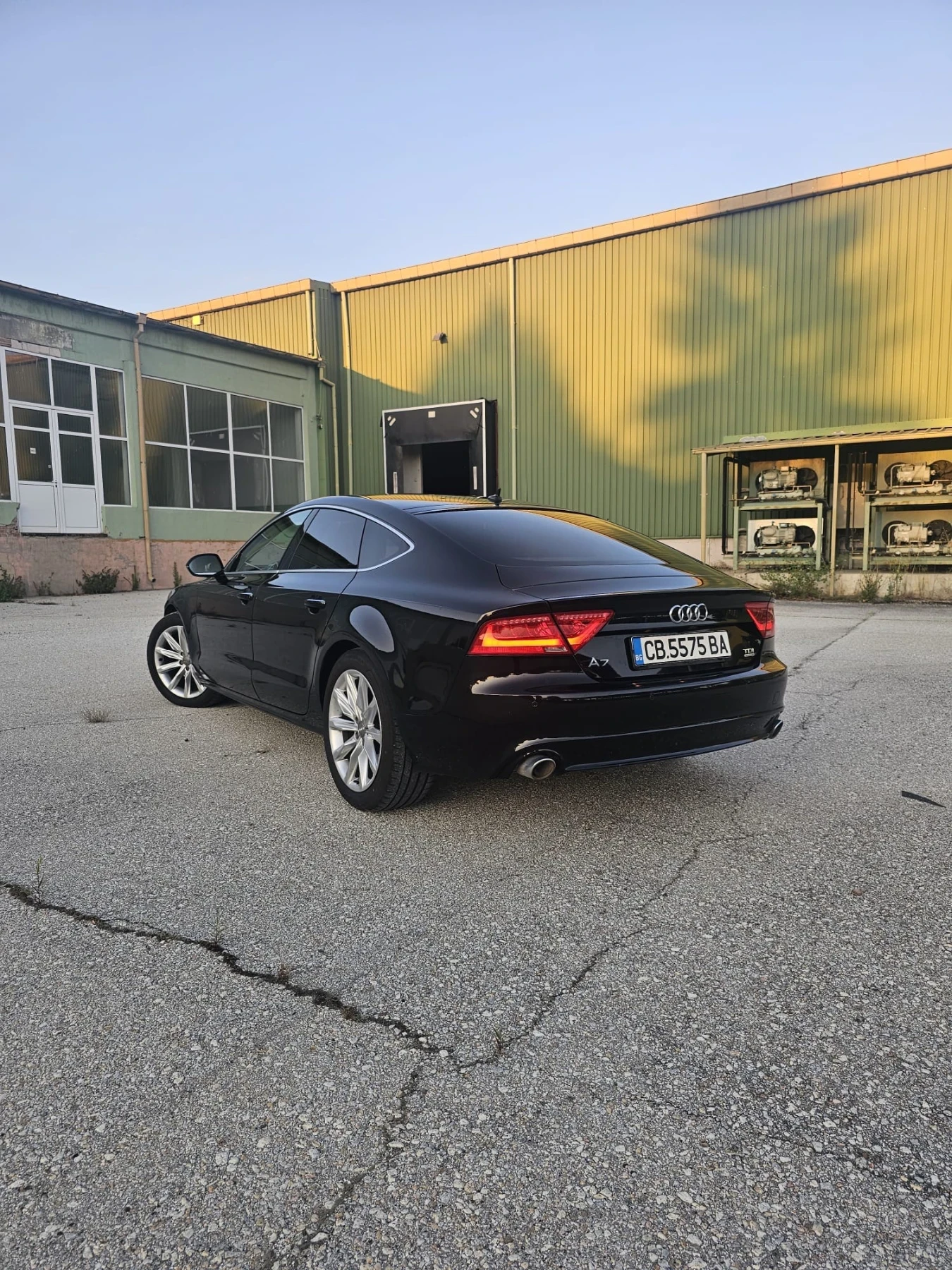 Audi A7 3.0TDi sportback Full екстри  - изображение 2