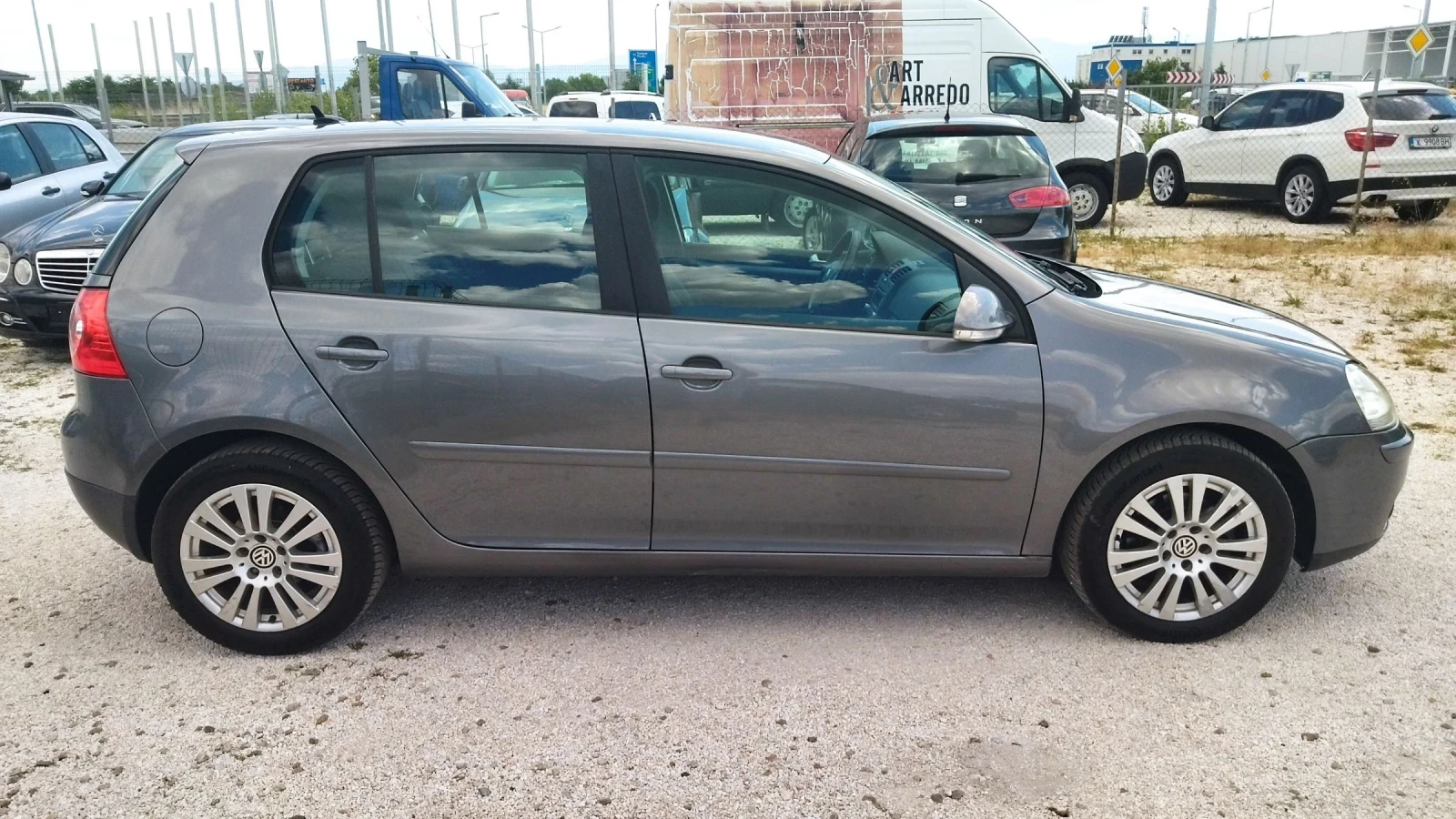 VW Golf 1.9TDI 105kc.6 СКОРОСТИ - изображение 4