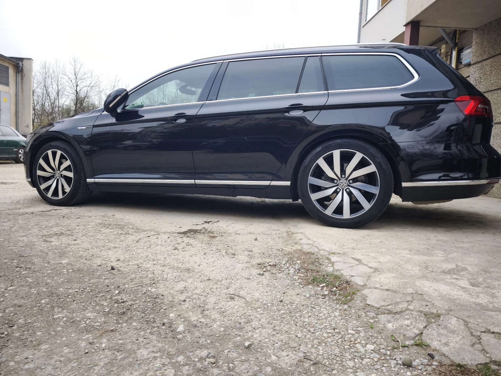 VW Passat 2.0 tdi 190 4m - изображение 5
