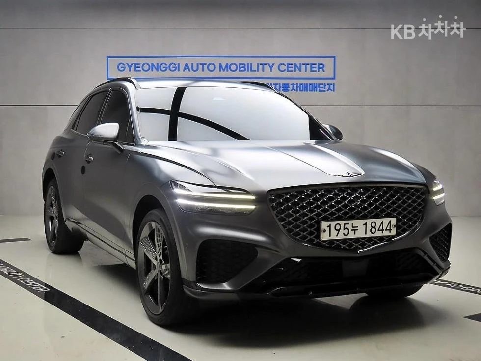 Genesis GV70 2.2 AWD 2023     | Mobile.bg   1