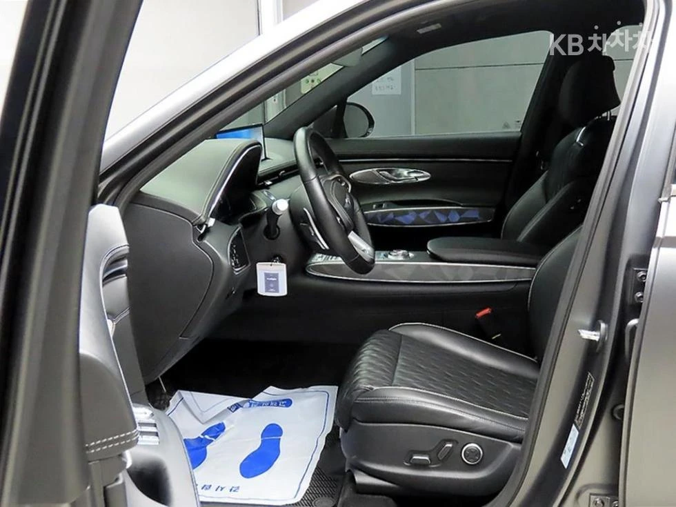 Genesis GV70 2.2 AWD 2023 ЛИЗИНГ БЕЗ ПЪРВОНАЧАЛНА ВНОСКА - изображение 5