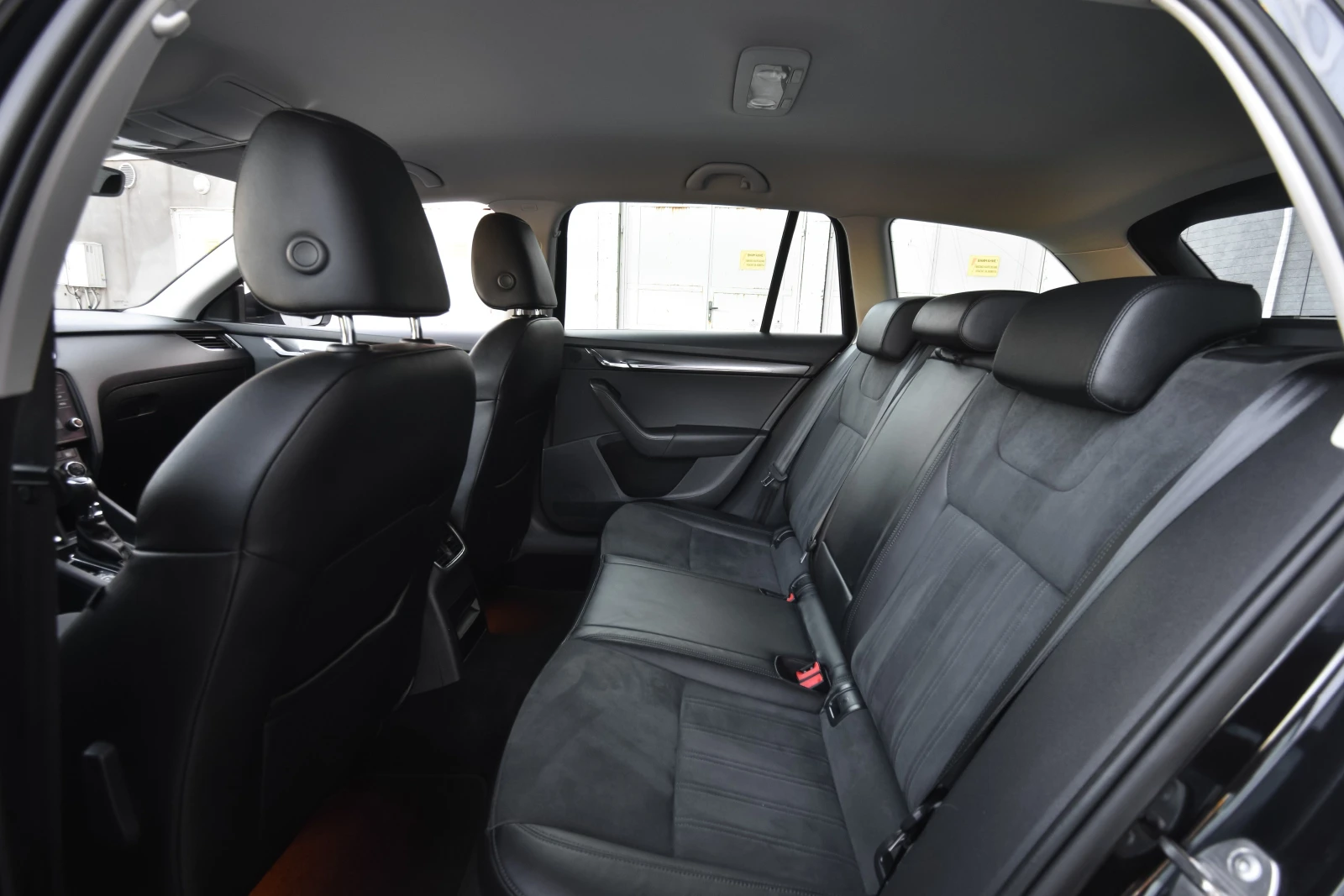 Skoda Octavia 1.6 TDI AUTOMAT STAYLE | Mobile.bg   12