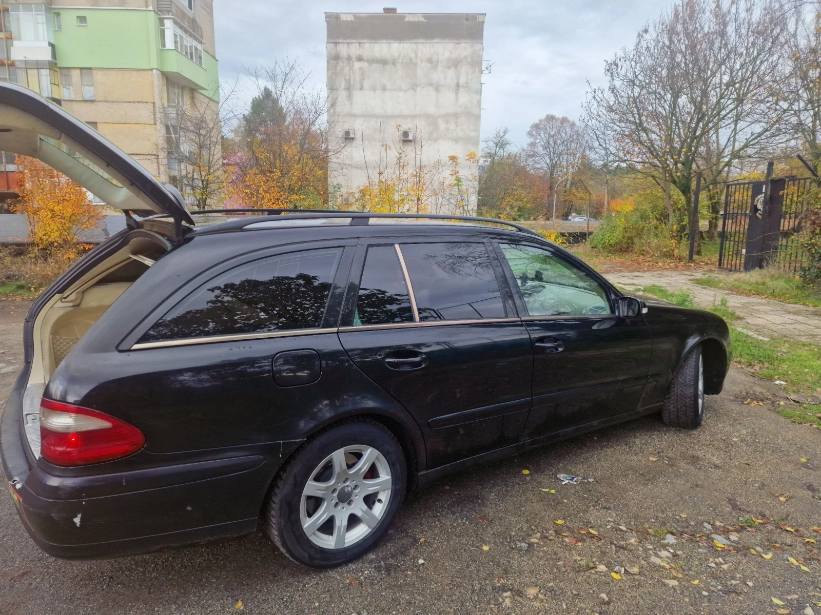 Mercedes-Benz E 270 W211 | Mobile.bg   11