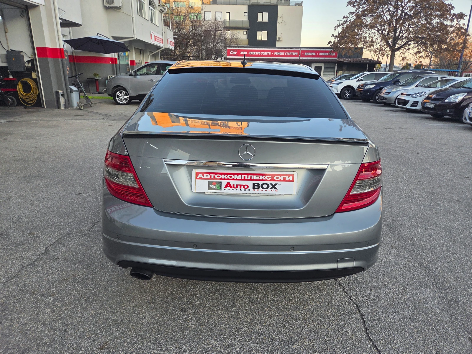 Mercedes-Benz C 220 AMG - изображение 4