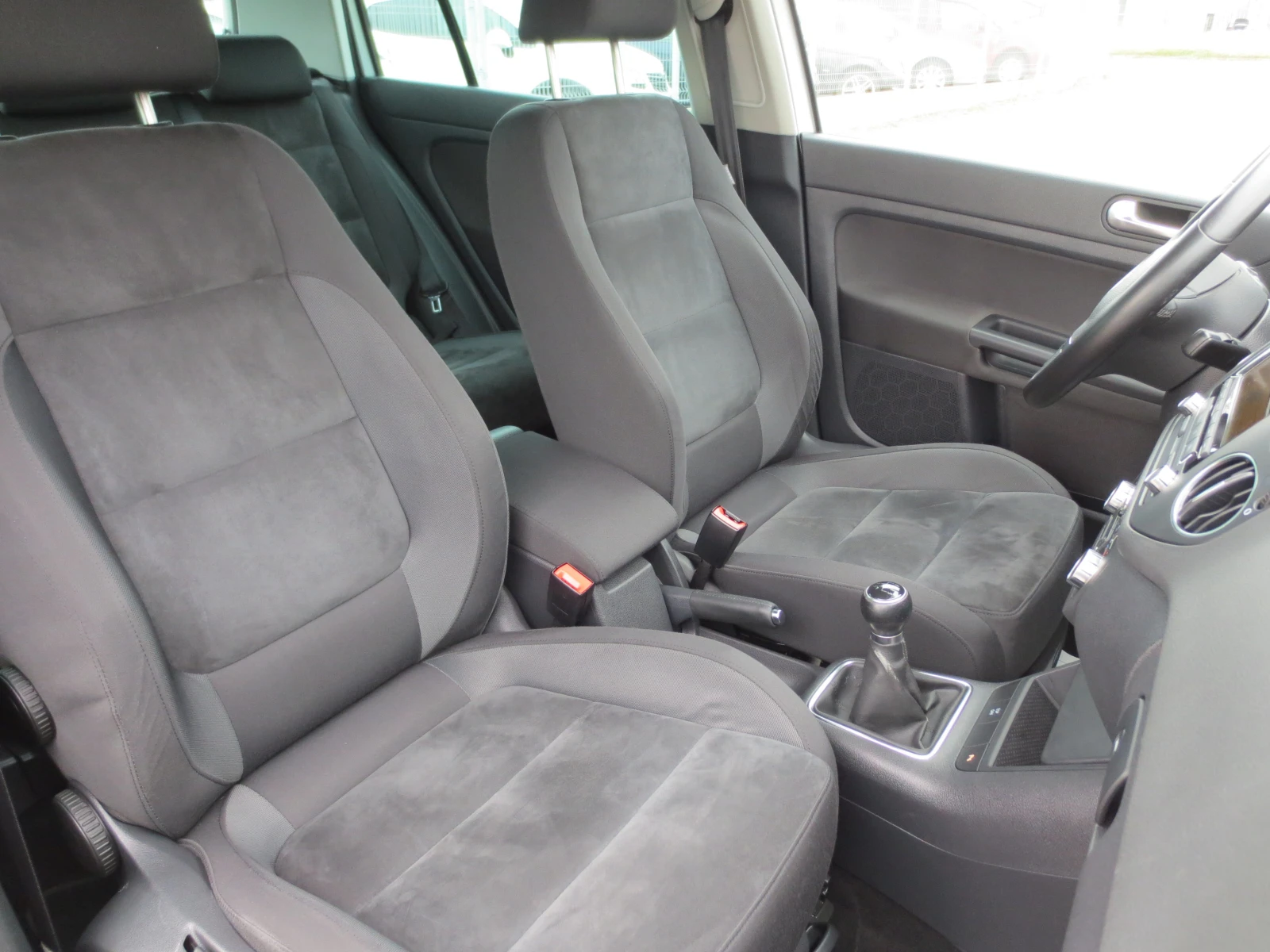 VW Golf Plus 1.6 TDI | Mobile.bg � ����������� 15