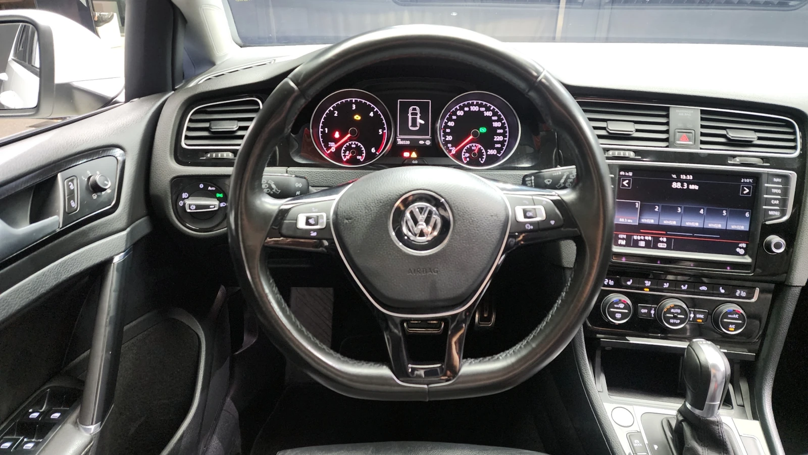 VW Golf 2.0TDI PREMIUM autogeorge.com | Mobile.bg � ����������� 12