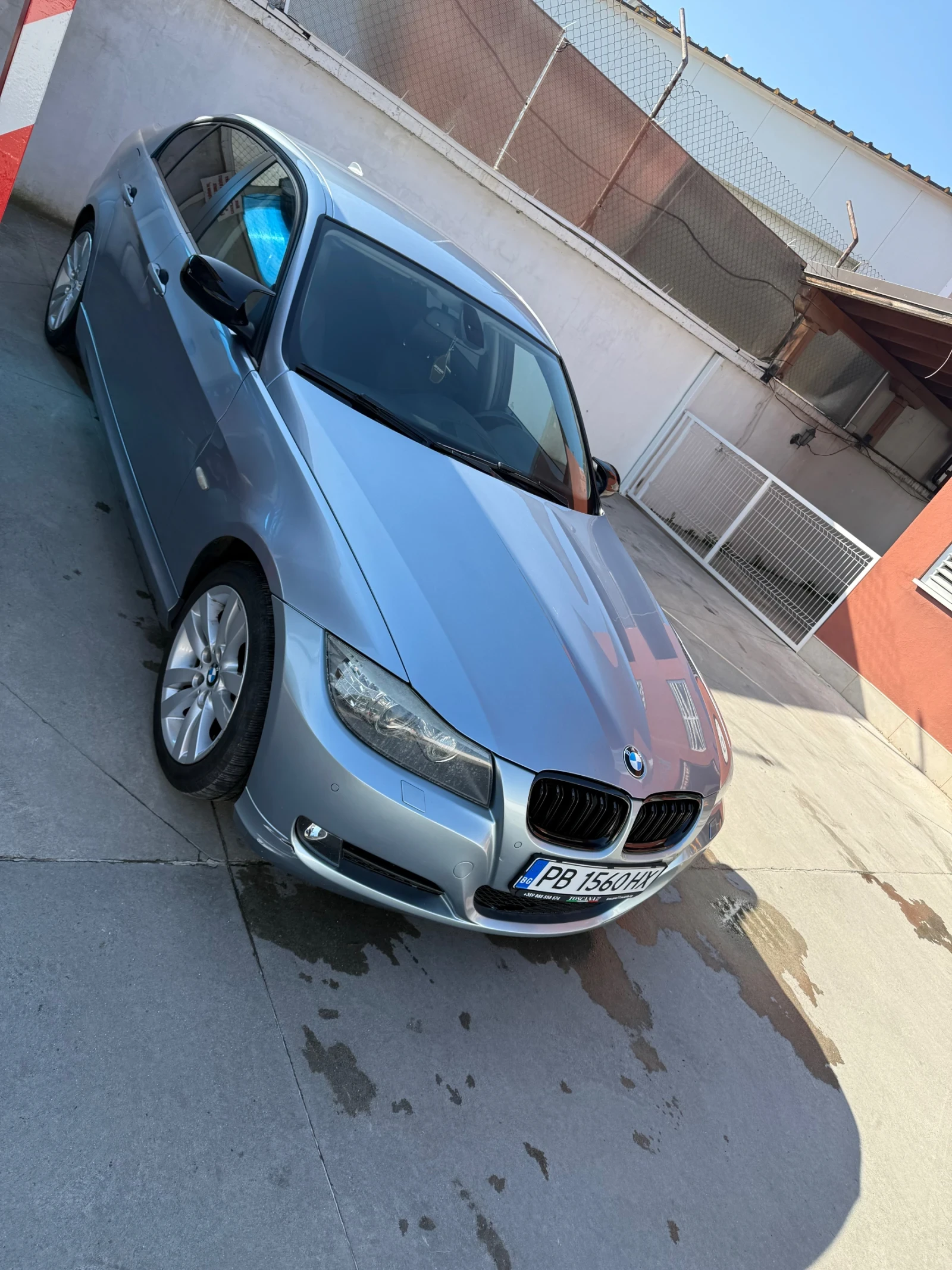 BMW 320 318d, снимка 3 - Автомобили и джипове - 53761309