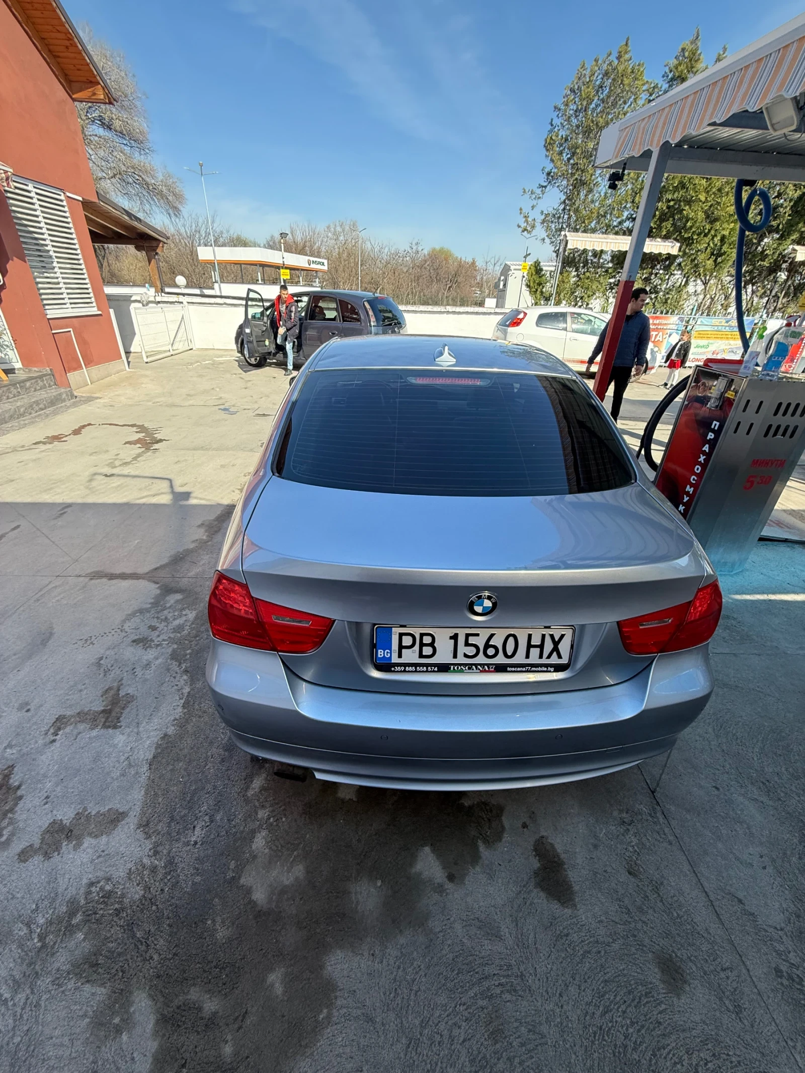BMW 320 318d, снимка 4 - Автомобили и джипове - 53761309
