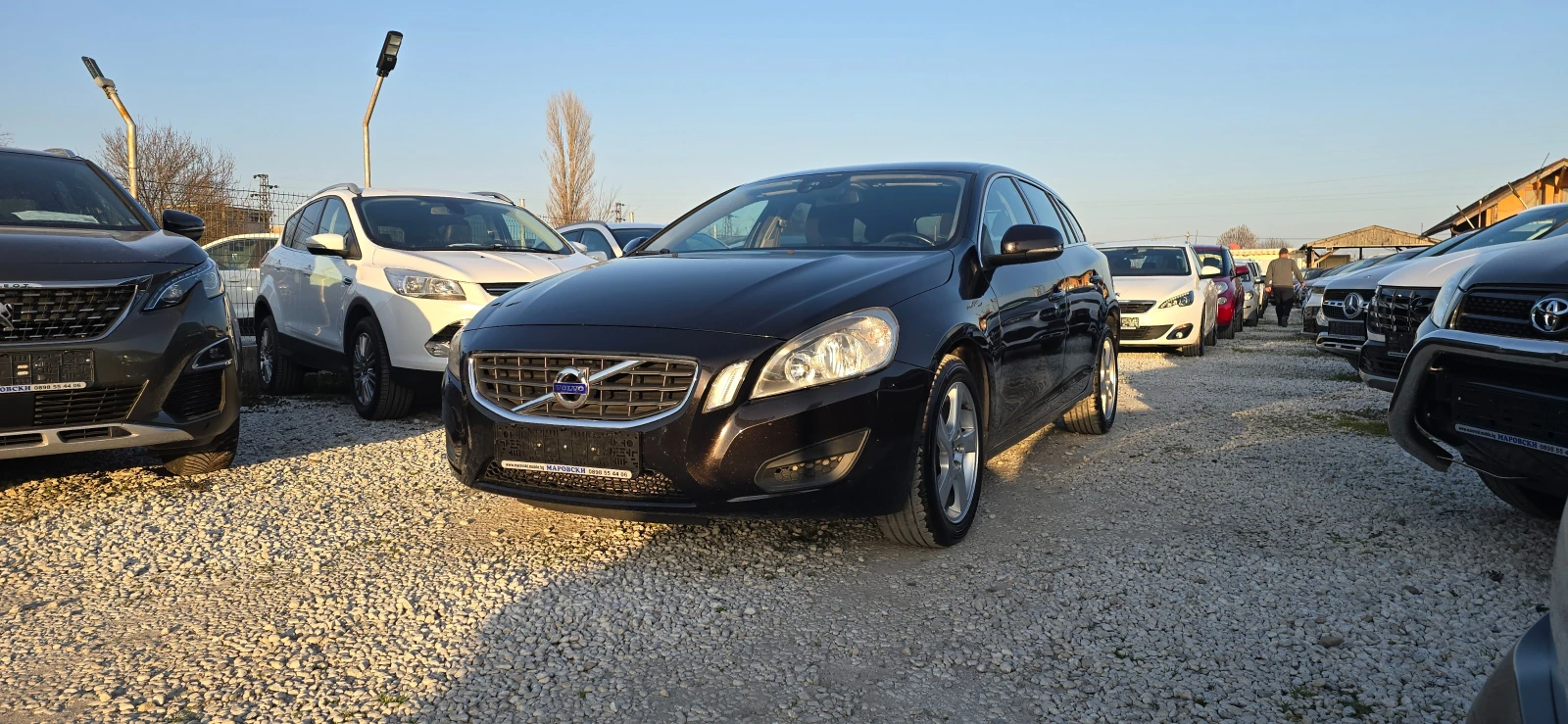 Volvo V60 D5 163к.с NAVI 