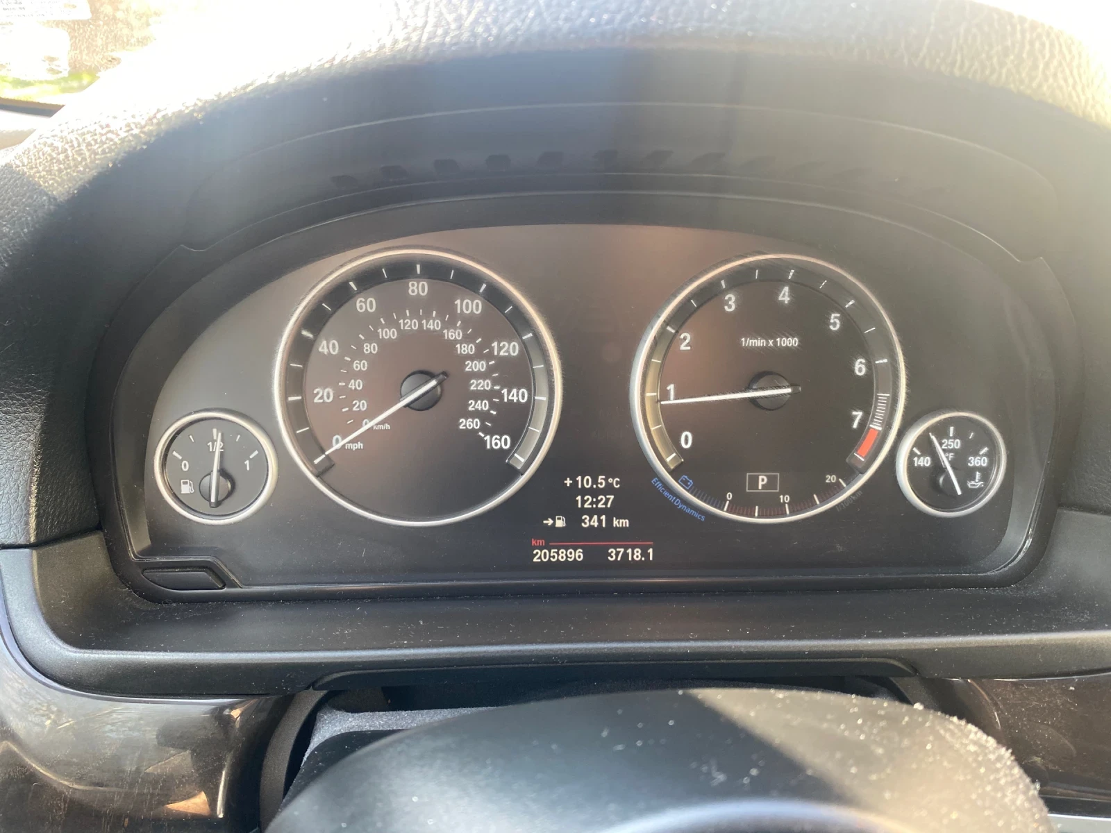 BMW 528 528i xDrive Перфектно поддържана , снимка 7 - Автомобили и джипове - 54065193