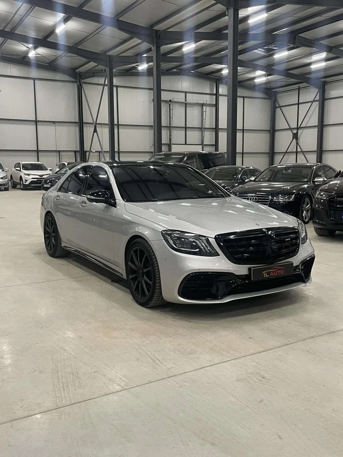 Mercedes-Benz S 500 AMG 6.3Face/360/Burm/distr/панор/обдух/вакум/ФУЛЛ!, снимка 2 - Автомобили и джипове - 54722029