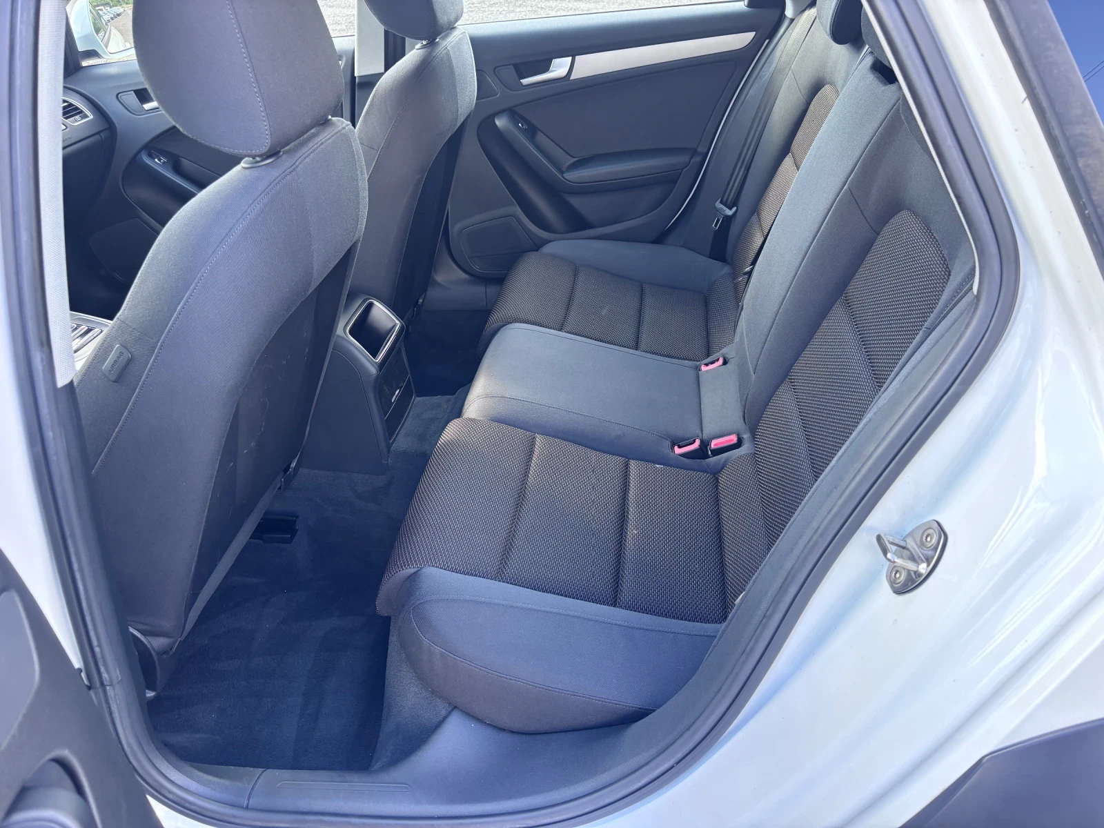 Audi A4 Allroad 2.0 TDI quattro, снимка 16 - Автомобили и джипове - 54760987