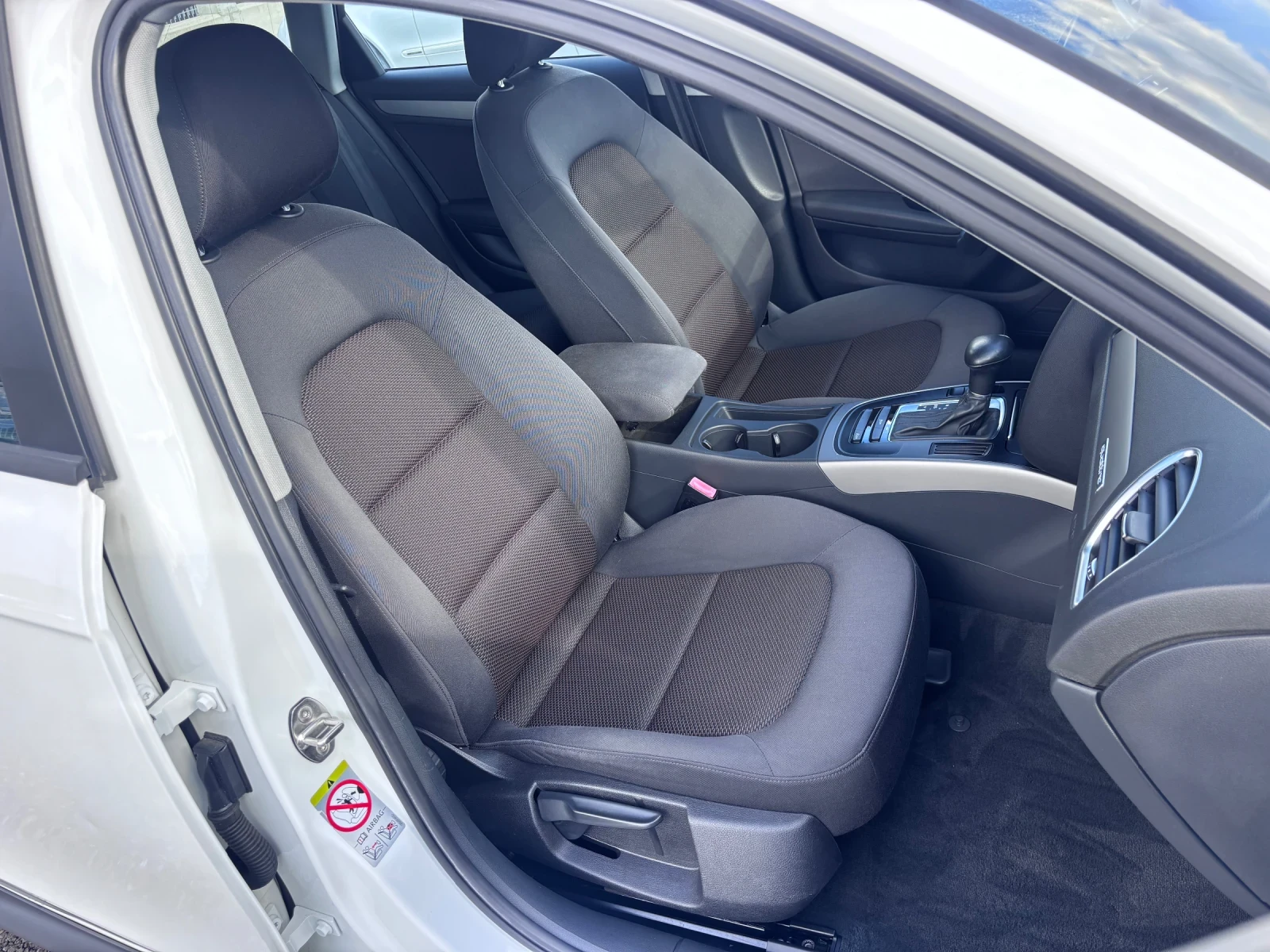 Audi A4 Allroad 2.0 TDI quattro, снимка 13 - Автомобили и джипове - 54760987