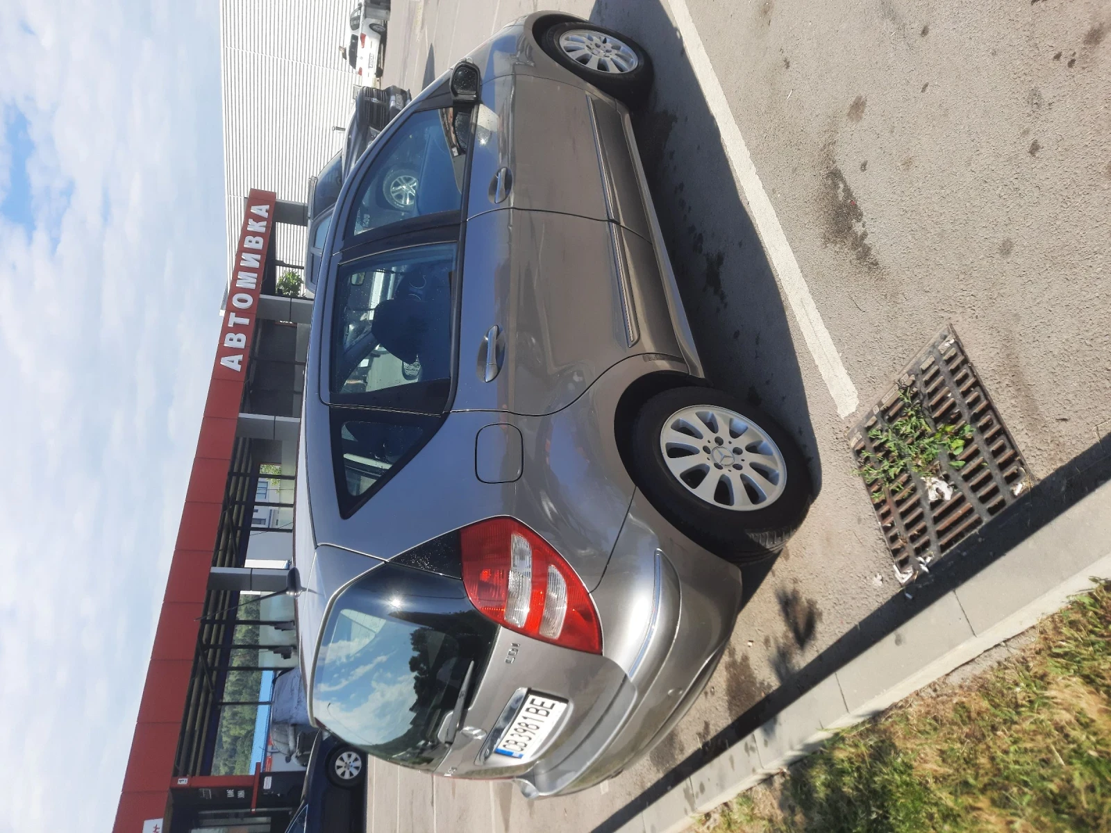 Mercedes-Benz A 180, снимка 4 - Автомобили и джипове - 54979130