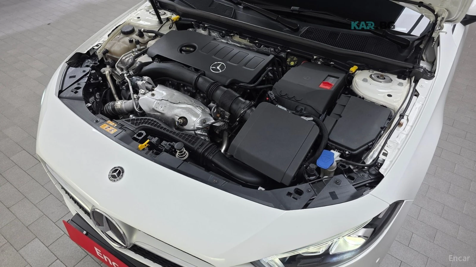 Mercedes-Benz A 220 * SEDAN* KEYLESS* Camera* ПОДГРЕВ* , снимка 6 - Автомобили и джипове - 55062525