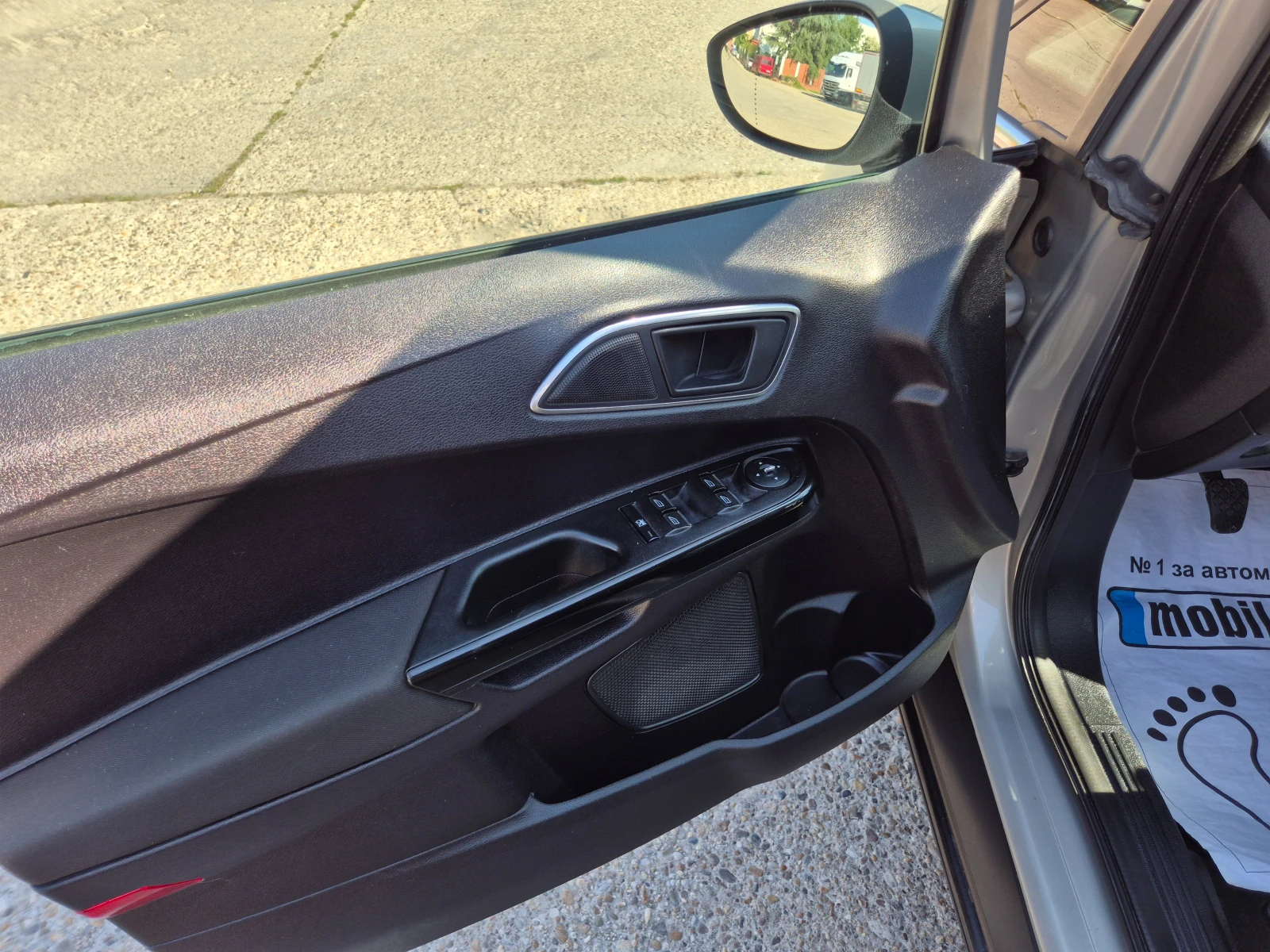Ford B-Max 1.6 HDI-Италия, снимка 5 - Автомобили и джипове - 55244052