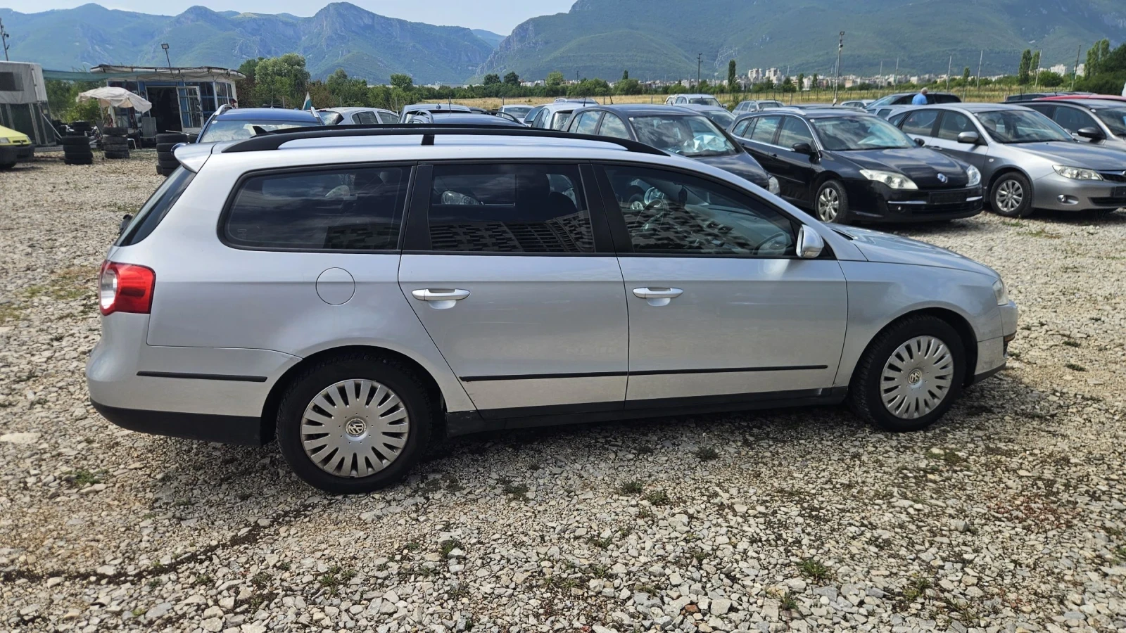 VW Passat 2.0tdi110ks.euro5.naviklima.common reil, снимка 12 - Автомобили и джипове - 55338579