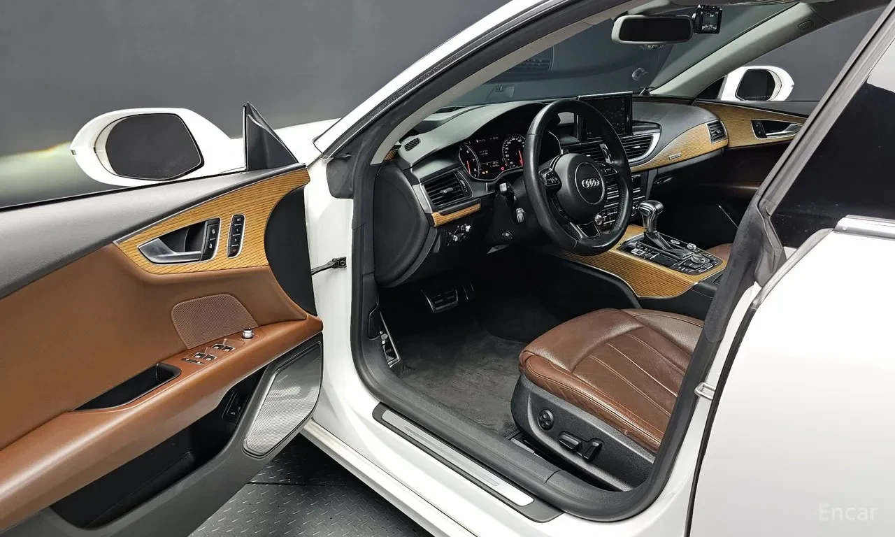 Audi A7 QUATTRO* BANG&OLUFSEN* Обдухване* , снимка 8 - Автомобили и джипове - 55493180