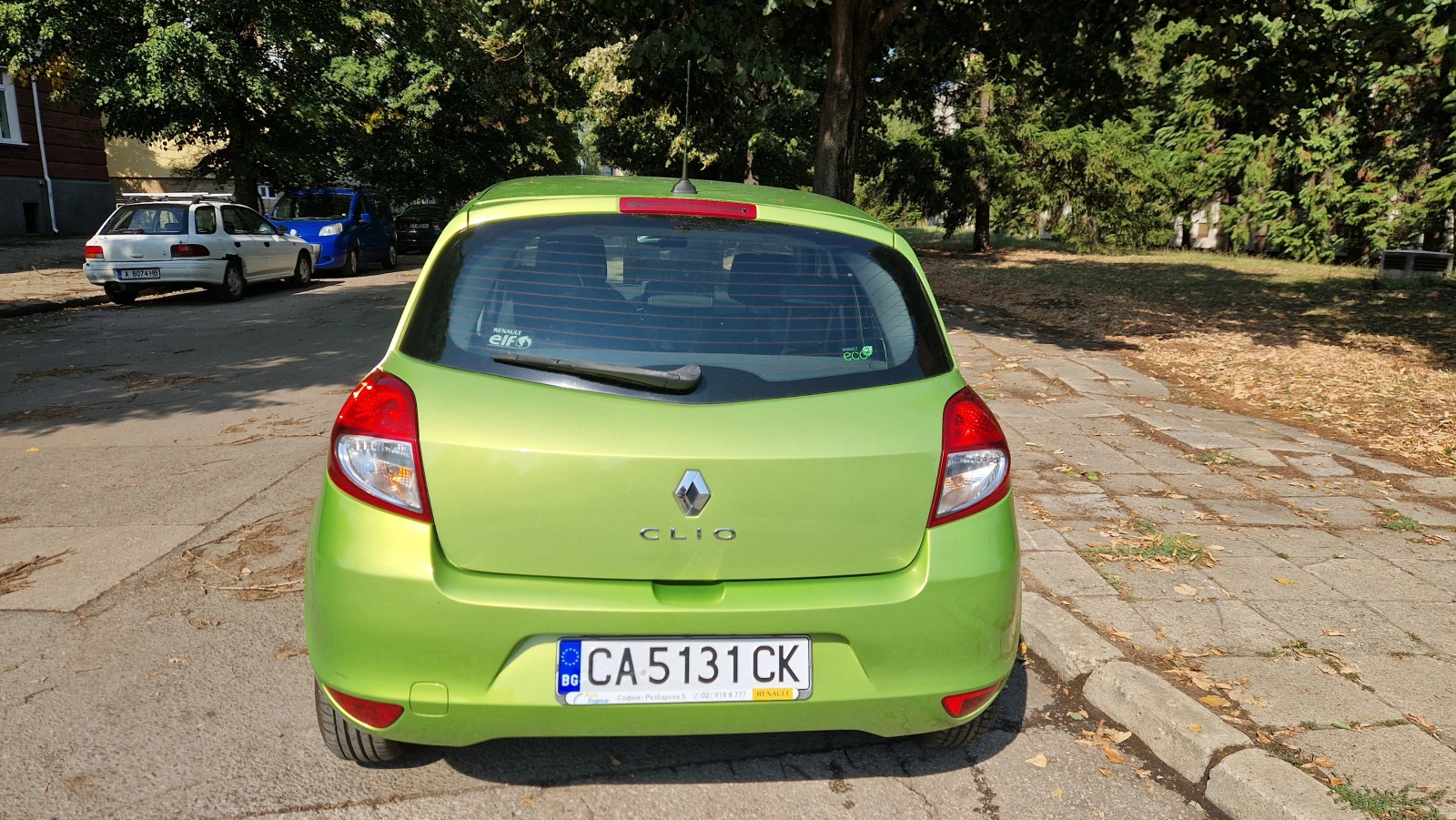 Renault Clio, снимка 2 - Автомобили и джипове - 56140534
