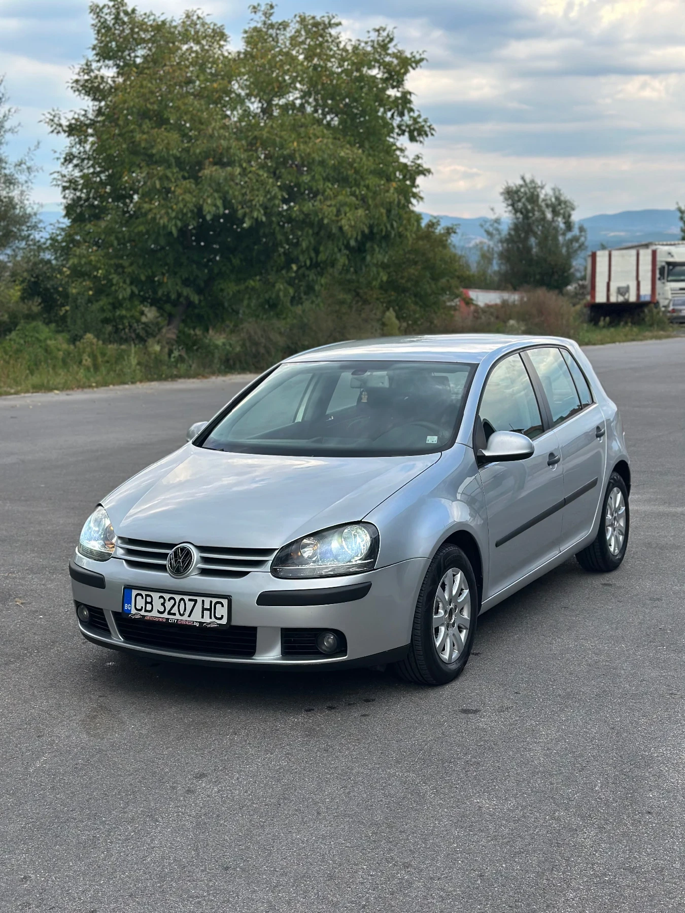 VW Golf, снимка 9 - Автомобили и джипове - 56185127