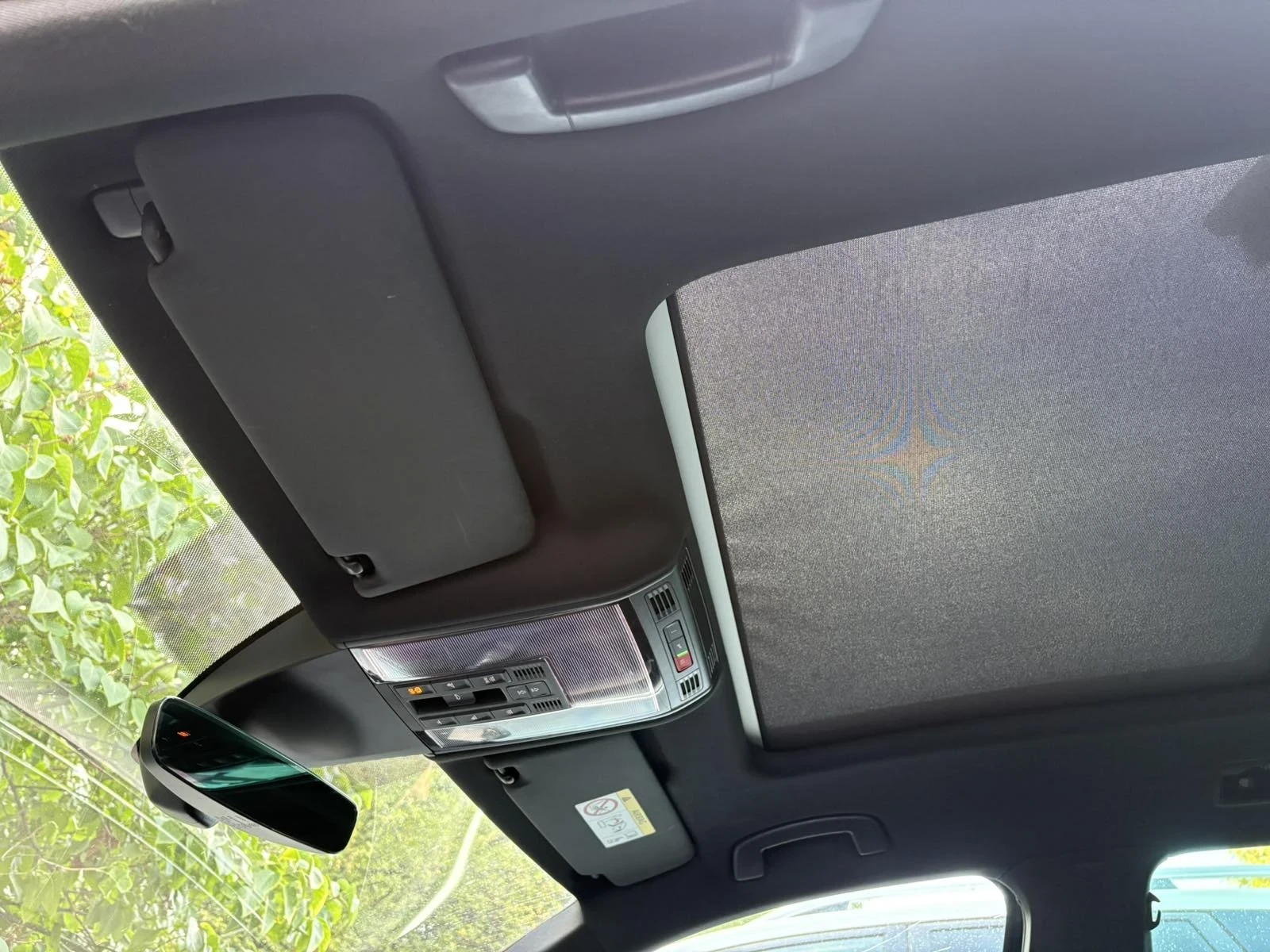 VW Passat R-Line 4x4 190кс Pano 360 Virtual Камерa Реални KM, снимка 13 - Автомобили и джипове - 56298083