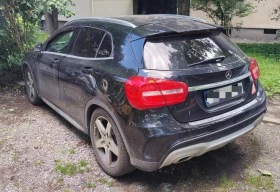 Mercedes-Benz GLA 220 4-matic, AMG пакет, снимка 2