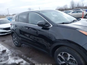 Kia Sportage ПОДГРЕВ* КАМЕРА* КЕЙЛЕС* LANE* ASSIST - 11000 € / 21514.13 лв. - 81515826 12