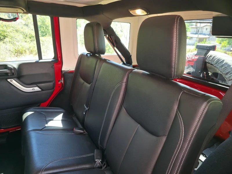 Jeep Wrangler Sahara, снимка 8 - Автомобили и джипове - 51086733