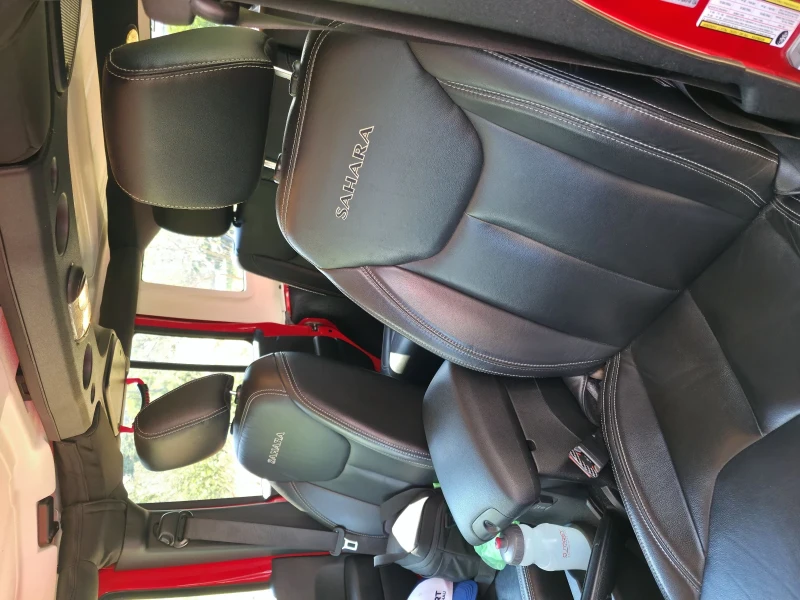 Jeep Wrangler Sahara, снимка 7 - Автомобили и джипове - 51086733