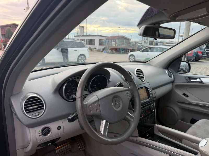 Mercedes-Benz ML 320 CDI 4MATIC AVTOMAT/NAVI/KOJA EURO 4, снимка 11 - Автомобили и джипове - 53456904