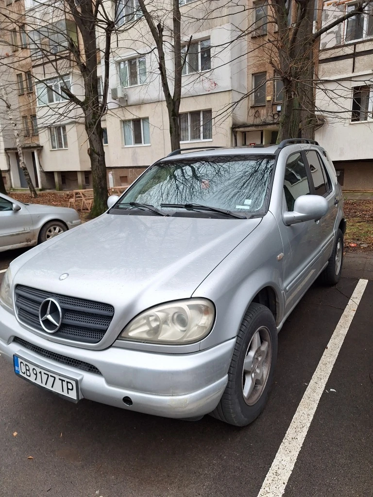 Mercedes-Benz ML 320, снимка 1 - Автомобили и джипове - 48637635