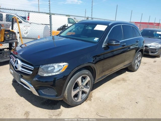 Mercedes-Benz GLC 300 BURMESTER* ПОДГРЕВ* КАМЕРА* КЕЙЛЕС* LANE* ASSIST - изображение 3