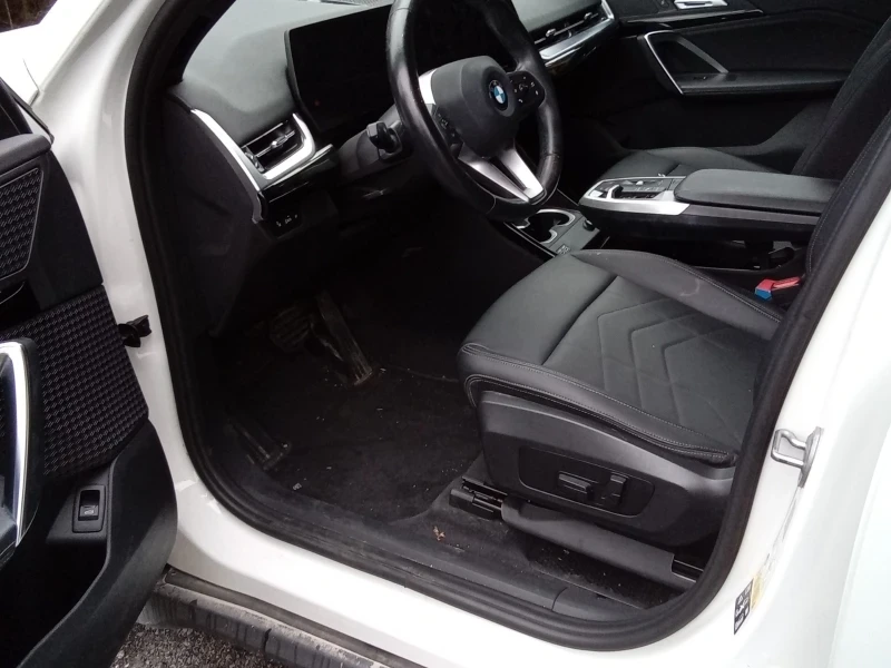 BMW X1 28I * XDRIVE * BLIND SPOT * DRIVER ASSIST PKG.* , снимка 6 - Автомобили и джипове - 55503628