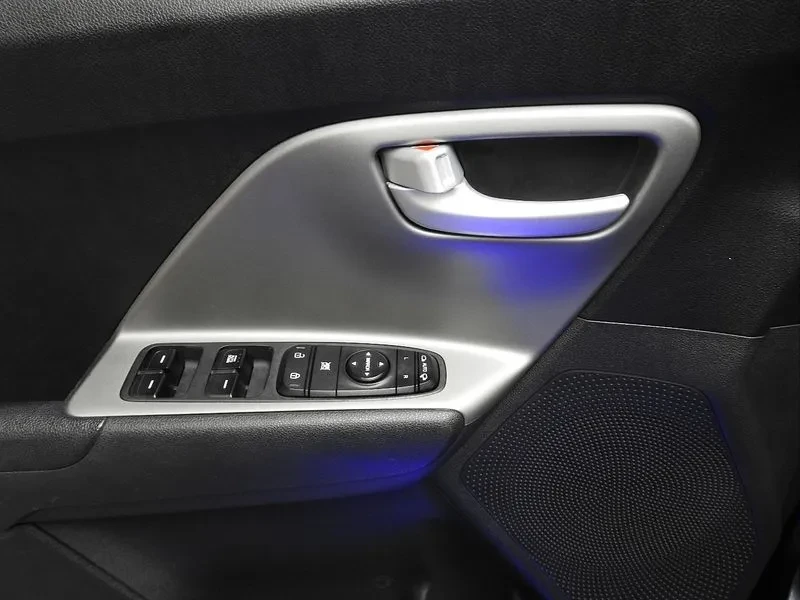 Kia Niro  1.6 Hev Luxury, снимка 11 - Автомобили и джипове - 56128298