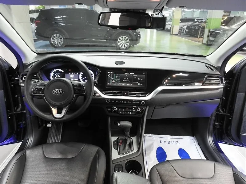Kia Niro  1.6 Hev Luxury, снимка 6 - Автомобили и джипове - 56128298