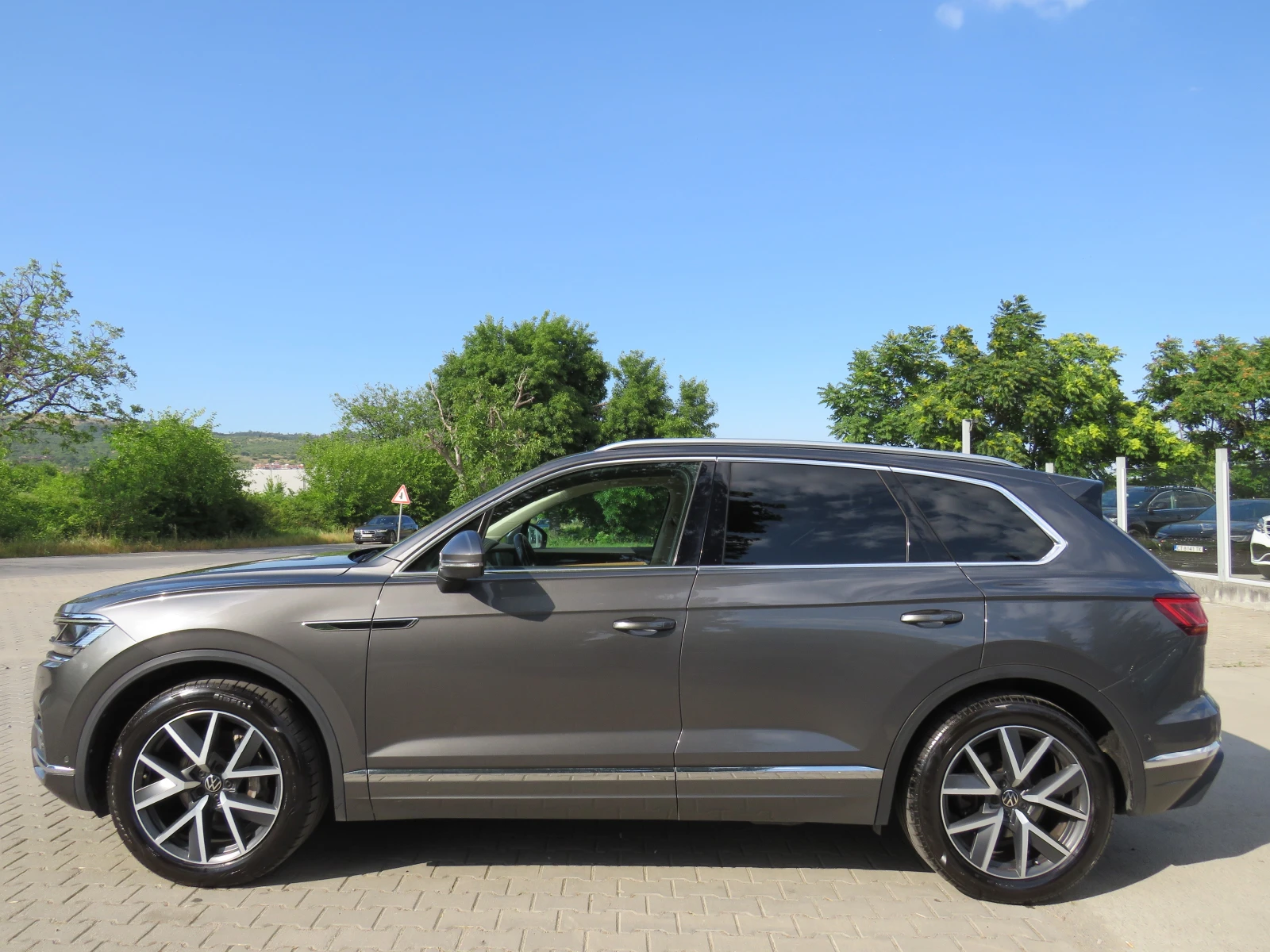 VW Touareg * * * R-LINE 3.0TDI FULL MAX* * *  - изображение 8