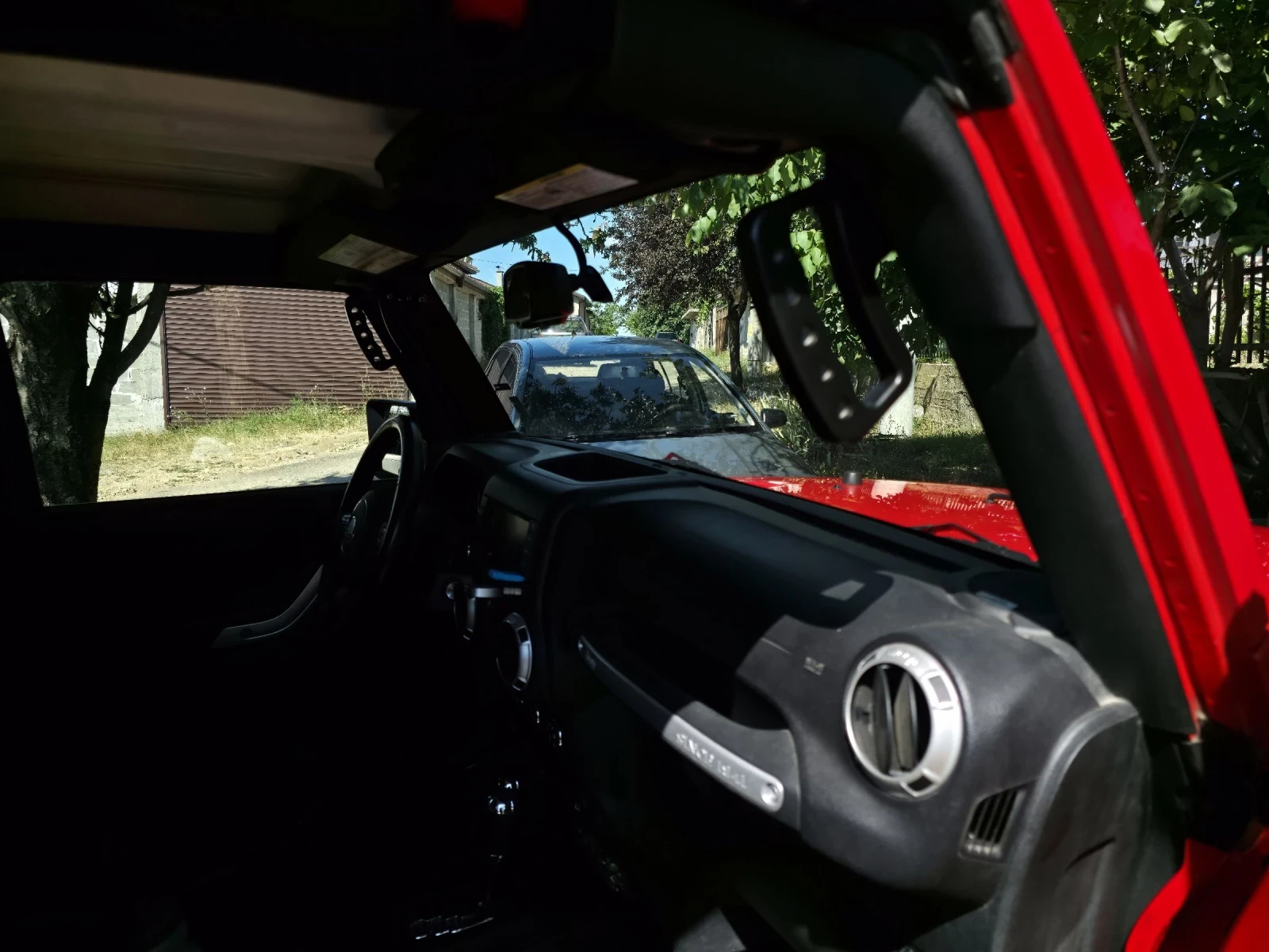 Jeep Wrangler Sahara | Mobile.bg � ����������� 12